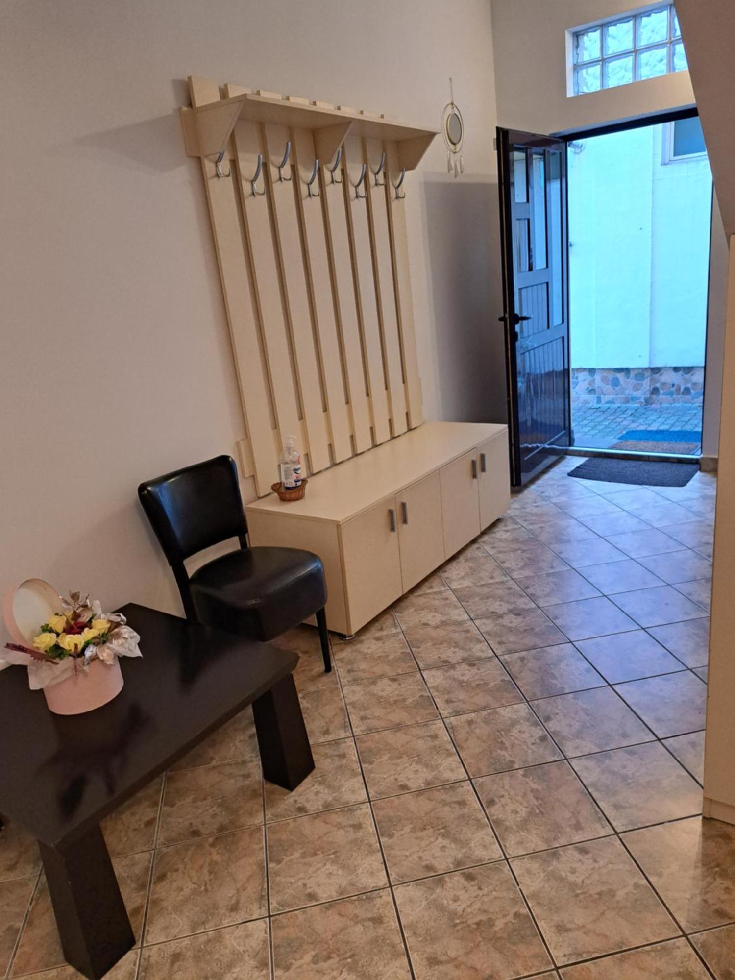 Penthouse Daniela - 3 Rooms In A Spacious Central Apartment Târgu-Mureş Extérieur photo